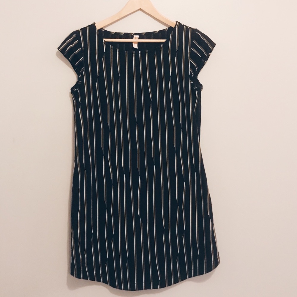 Comfy Hanna Andersson Dress w/ Pockets!